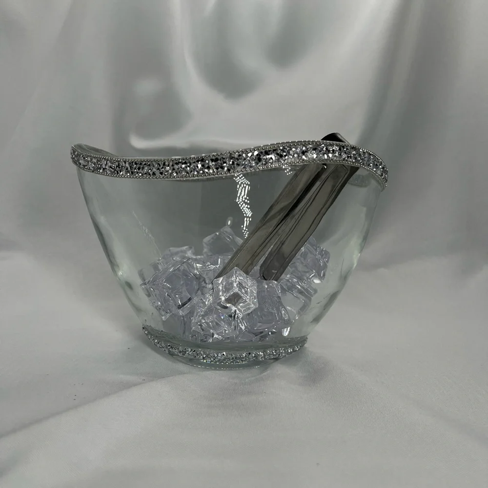 Clear glass, three sided bowl with rhinestones - Picture 1 of 4